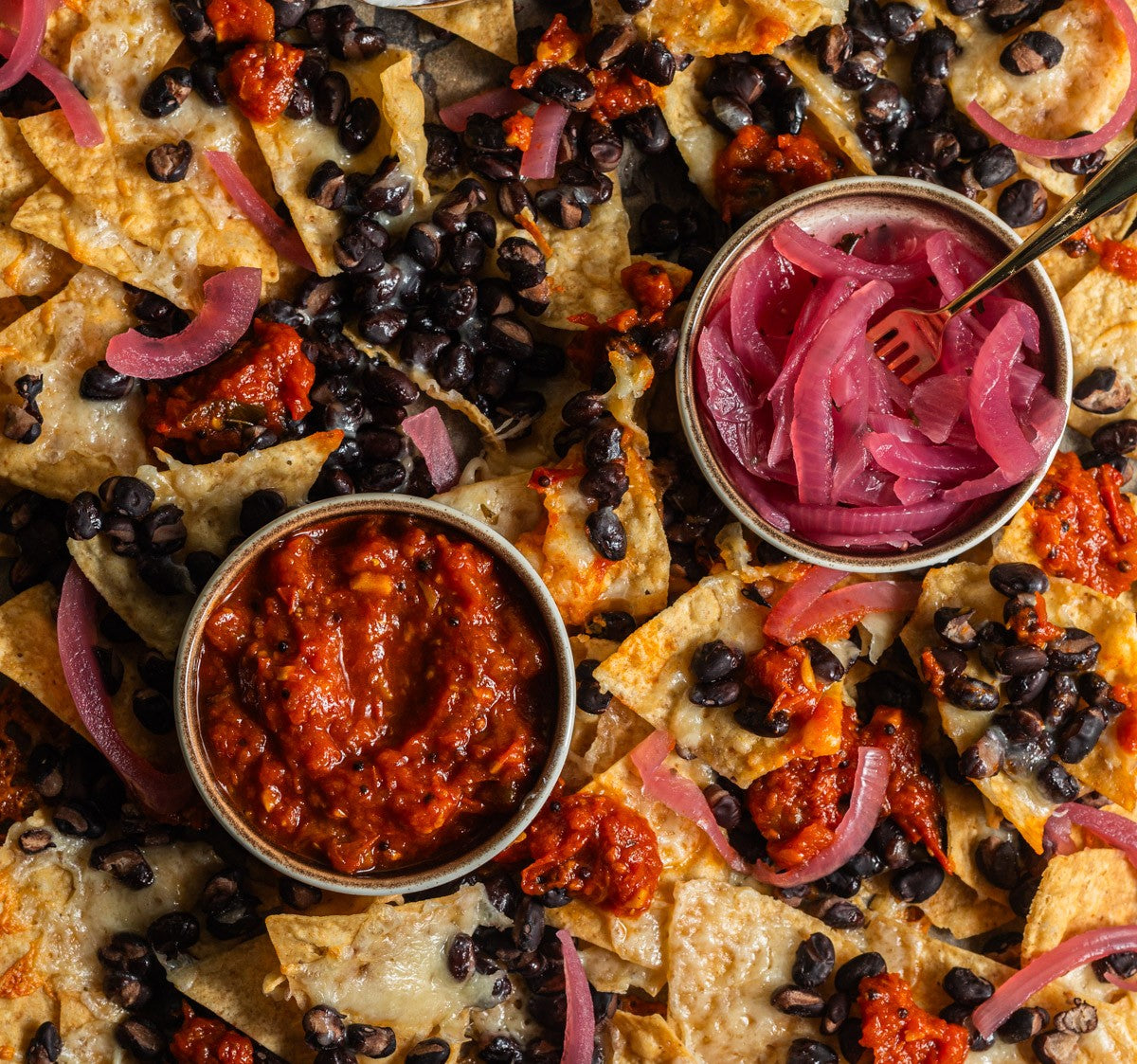 articles/Black-Bean-Nachos-7_18b29848-1a4a-4a79-946d-050e1c876330.jpg